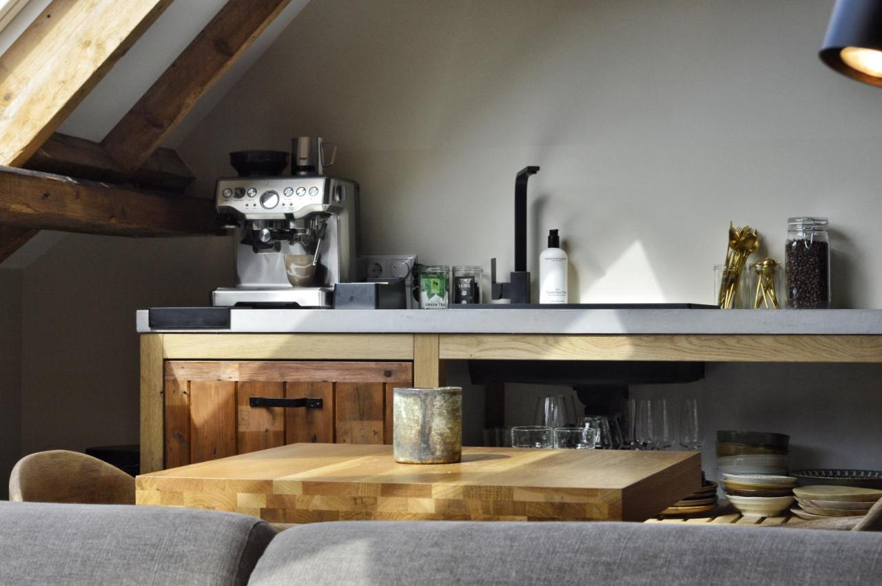 Van Heeckeren Apartments & Suites Buren 뷔런 외부 사진