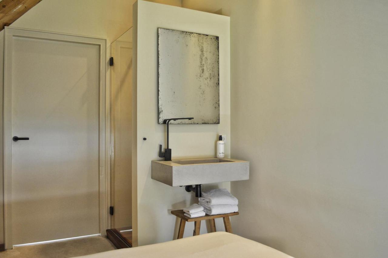 Van Heeckeren Apartments & Suites Buren 뷔런 외부 사진