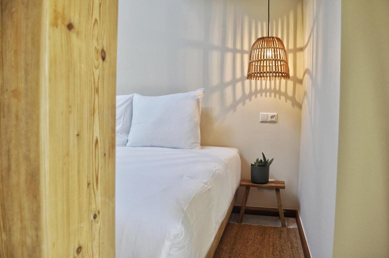 Van Heeckeren Apartments & Suites Buren 뷔런 외부 사진